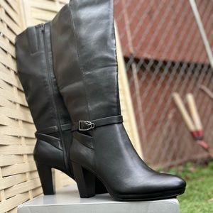 NWT Box Andrew Geller, below knee pLeather boots w/ ankle buckle Never worn Sz10